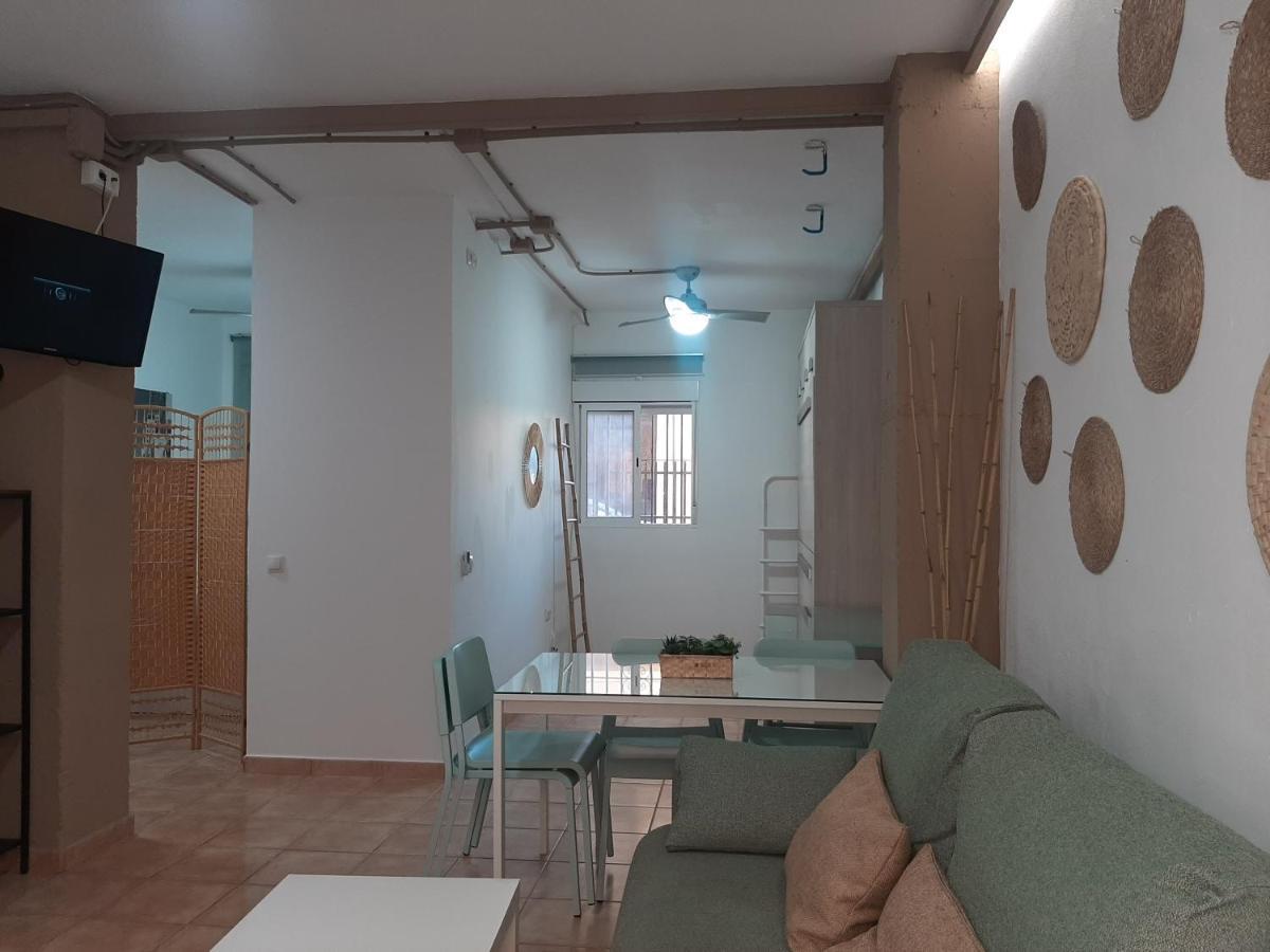 Apartamento Huelin, A 5 Minutos A Pie De La Playa Málaga Exteriör bild